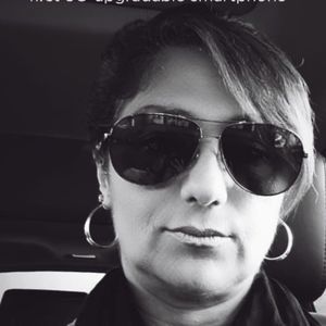 Meet your Posher, Rose